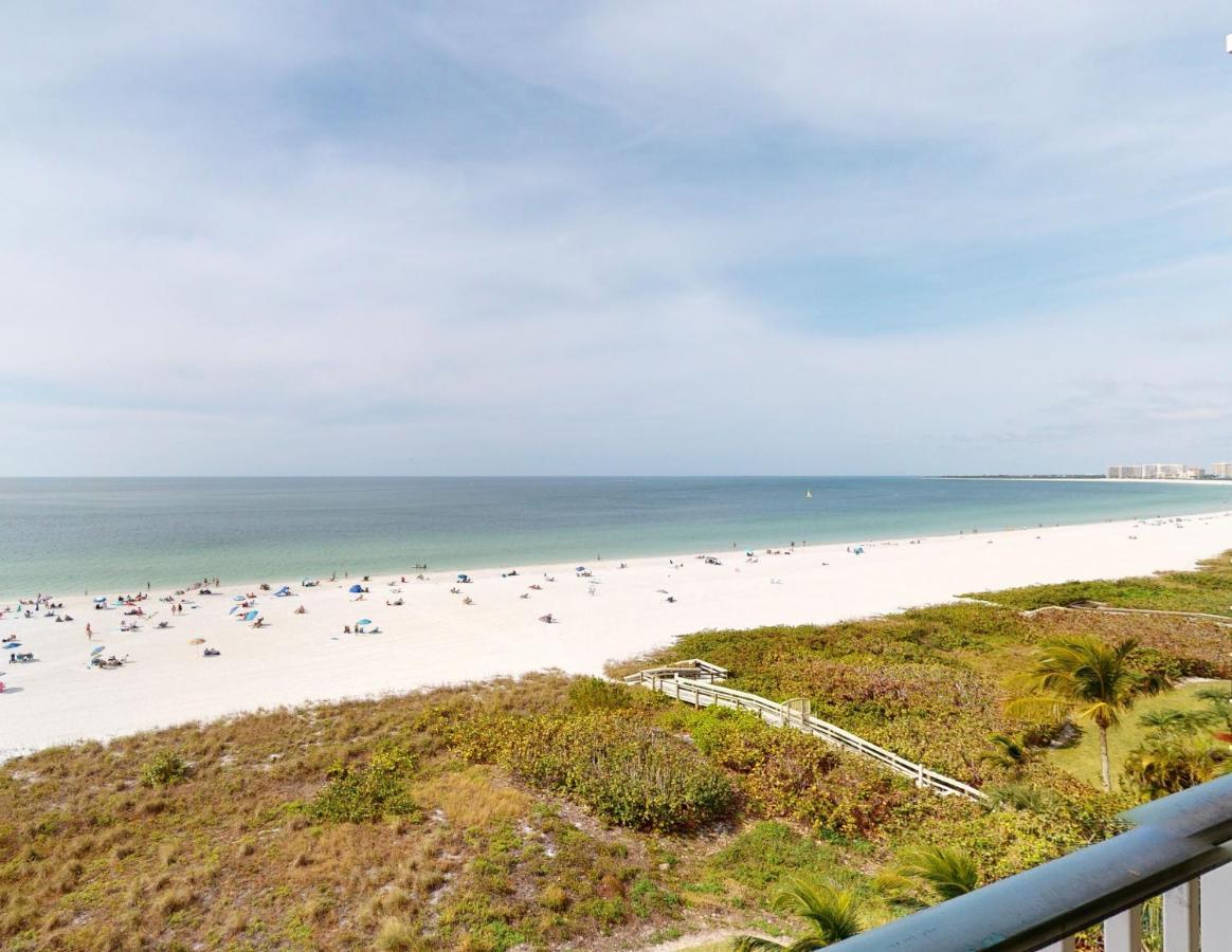 Totally Renovated Beachfront Condo At Apollo! Marco Island Buitenkant foto