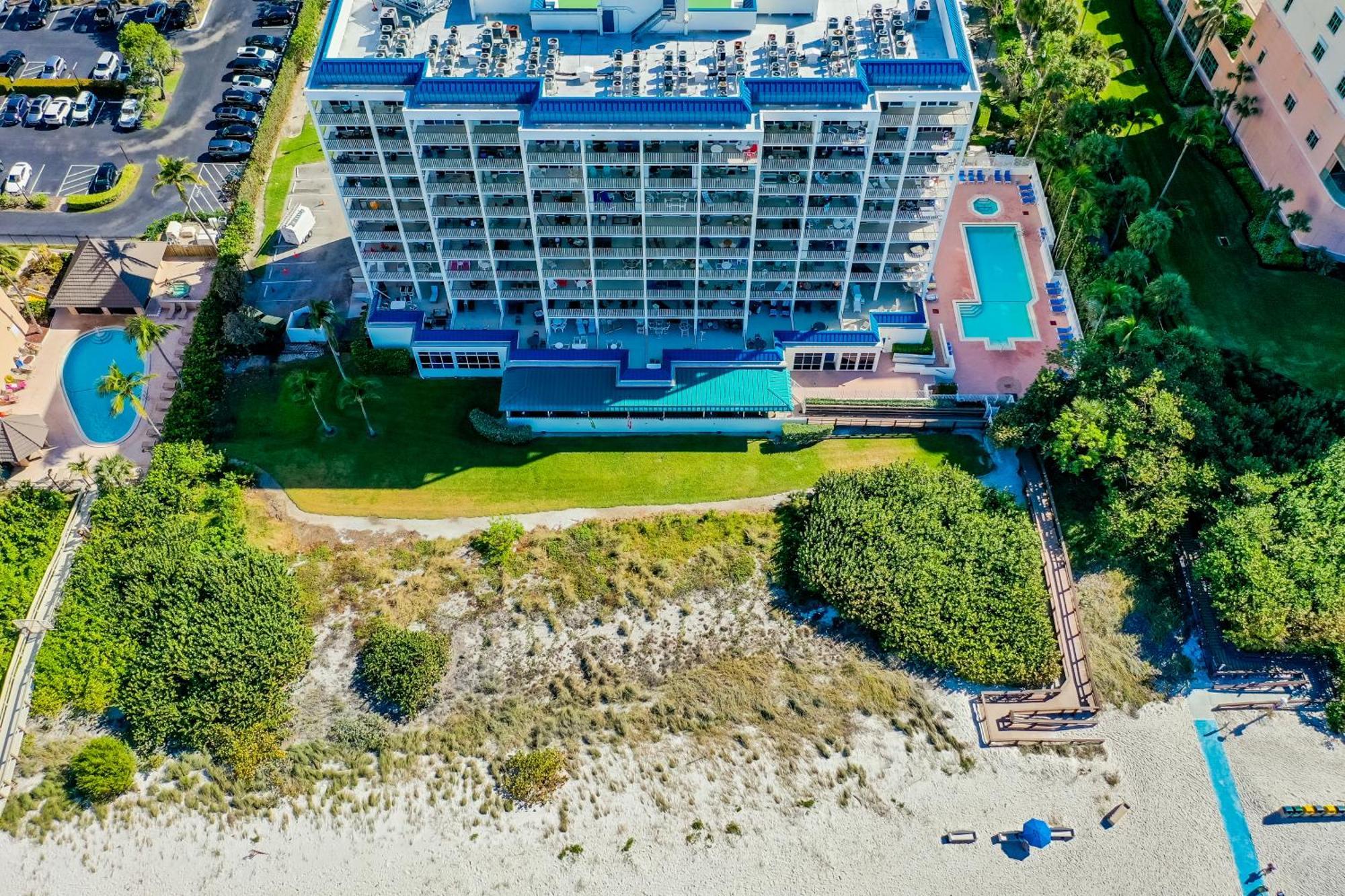 Totally Renovated Beachfront Condo At Apollo! Marco Island Buitenkant foto